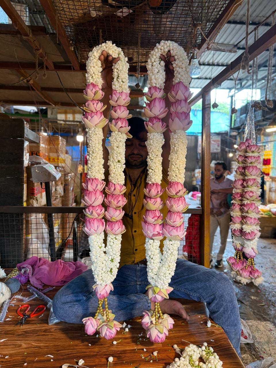 Rudra Flowers wedding floral decoration in Delhi — portfolio image 11
